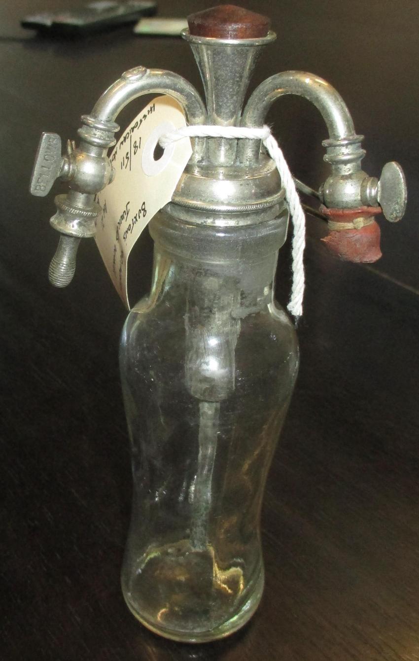 Buxton's modification of a Junker's Inhaler