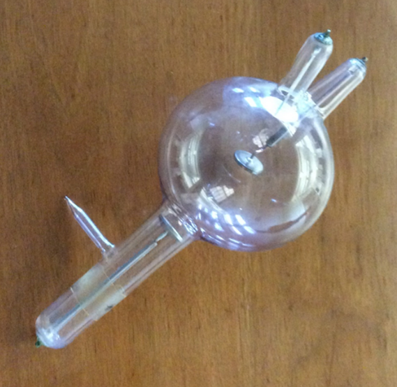 Picture of handheld glass applicator 
