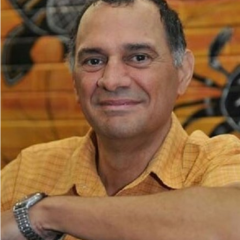 Dr Noel Hayman