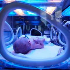 baby in ICU 