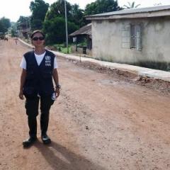 Kei Owada on assignment in Sierra Leone