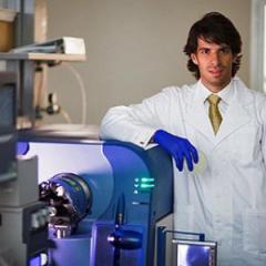 Mr Hosam Zowawi, a PhD student at the UQ Centre for Clinical Research, received a Young Laureates of Rolex award at London’s Royal Society.